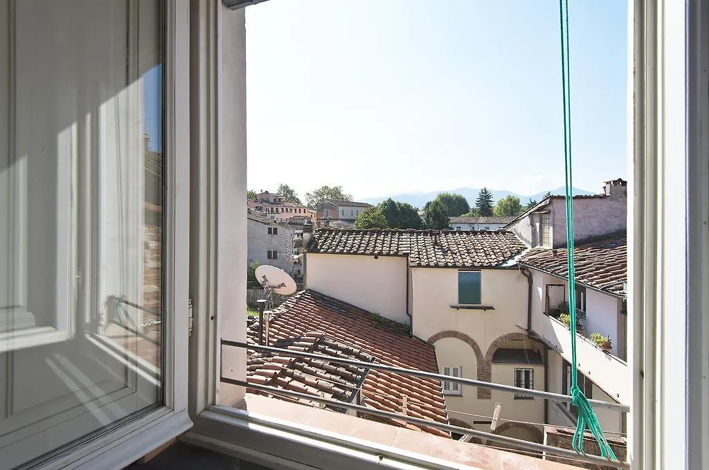Lo Stellario Apartment Lucca 0*,  Italy